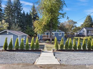 10825 25th Ave SW, Seattle, WA 98146