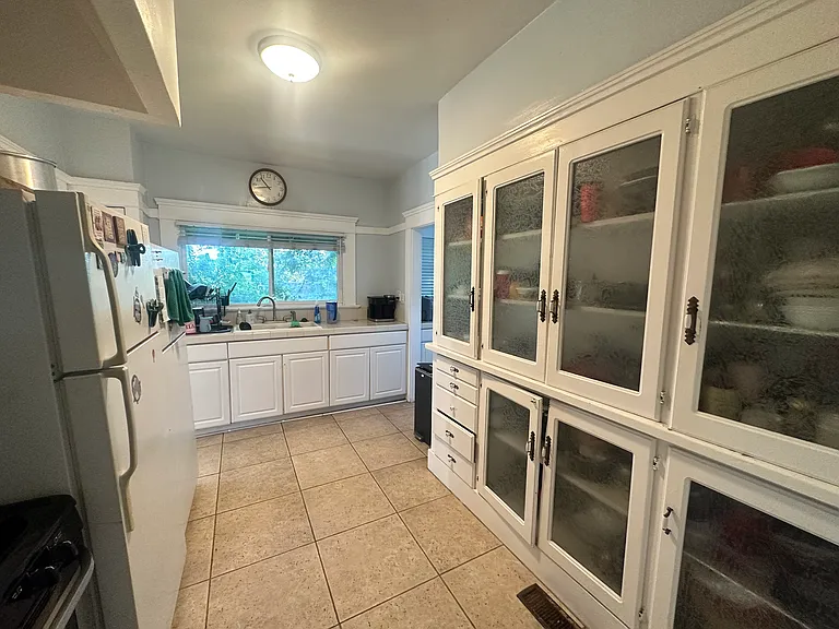 1313 N Brookhurst St — Photo 27