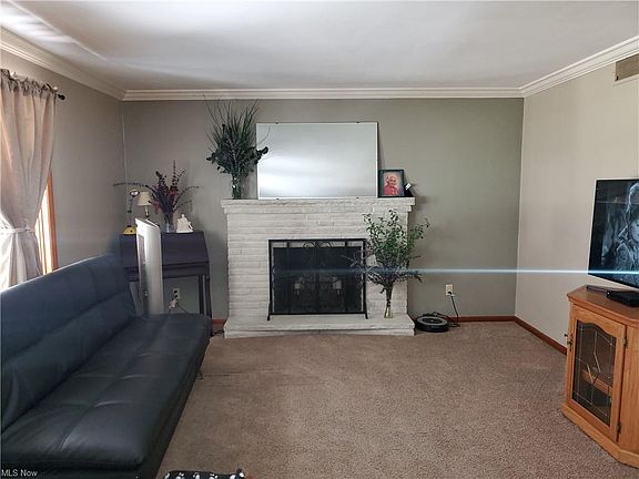 4th image of 1768 N Carnegie Ave