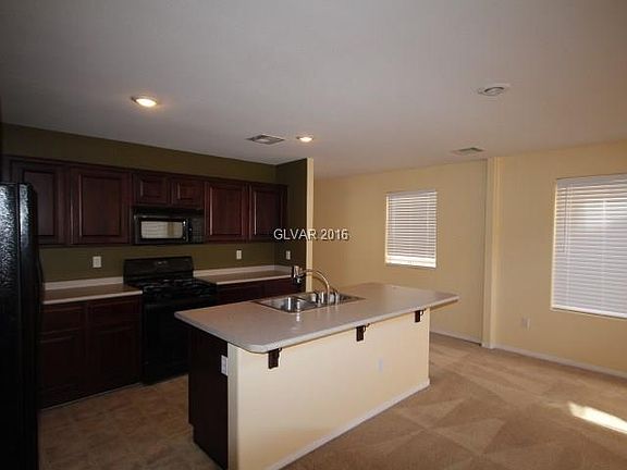 3rd image of 5046 Tioga Pass Ave #0