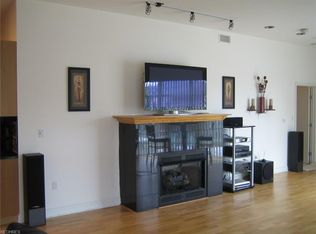 12701 Larchmere Blvd APT 2A, Cleveland, OH 44120