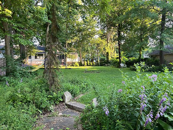 5th image of 519 E Wabash Ave