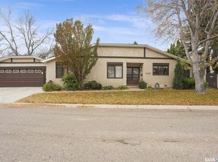1302 Gryphons Walk, Regina, SK S4S6X1