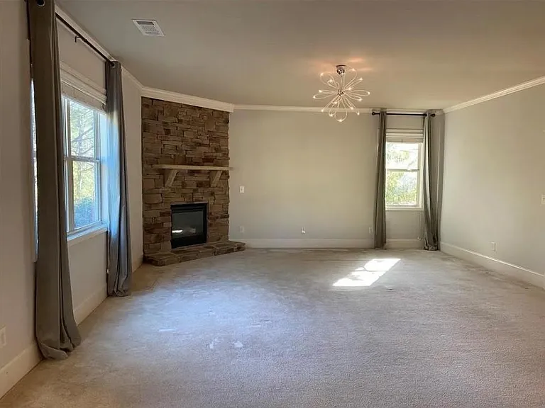 1030 Delo Ln — Photo 13