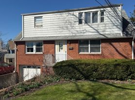 36 Msgr Di Luca Plz, Nutley, NJ