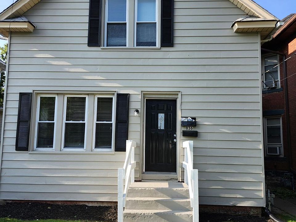 1st image of 836 16th Ave Front 1