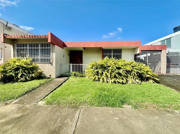 J14 Granadillo Arbolada, Caguas, PR 00727