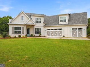 404 Line Creek Rd, Senoia, GA 30276