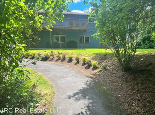 14431 SE Clatsop St #B, Portland, OR
