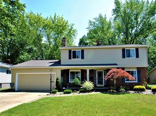 26929 Adele Ln, Olmsted Township, OH 44138