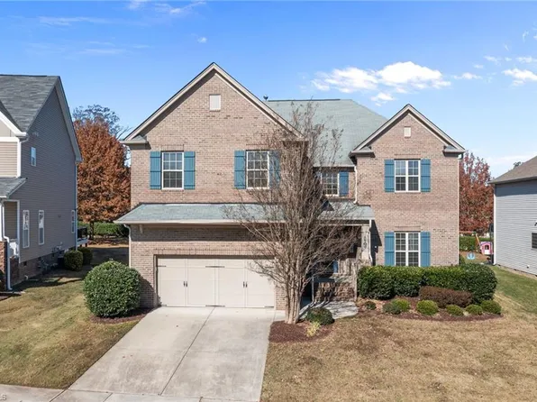 1108 Falkirk Dr, Burlington, NC 27215