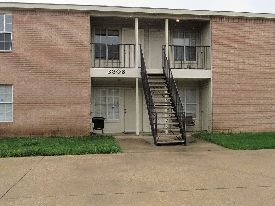1st image of 3308 Hereford Ln APT B