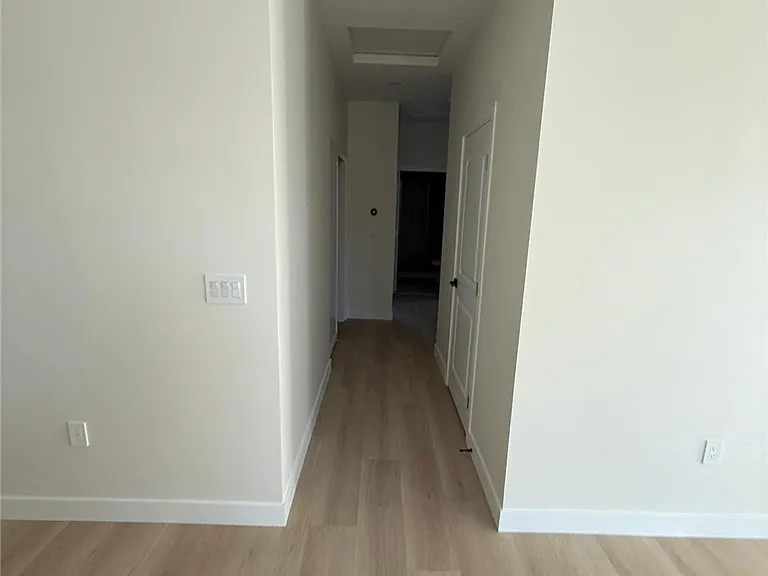 8603 Delco Ave — Photo 21