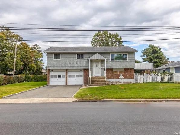 1749 Hendrickson Avenue, Merrick, NY 11566