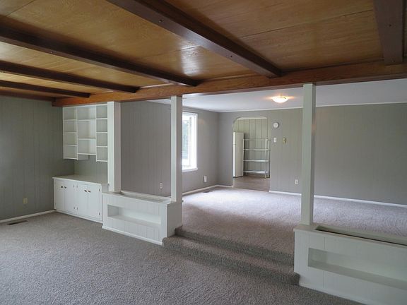 2nd image of 10119 Lake Steilacoom Dr SW