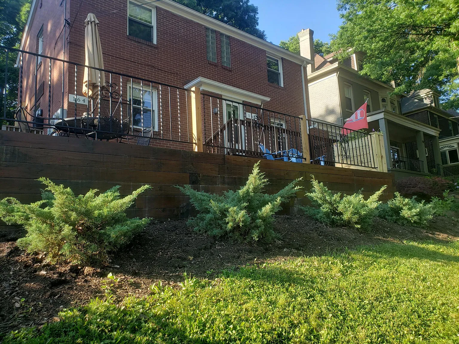 162 Race St — Photo 2