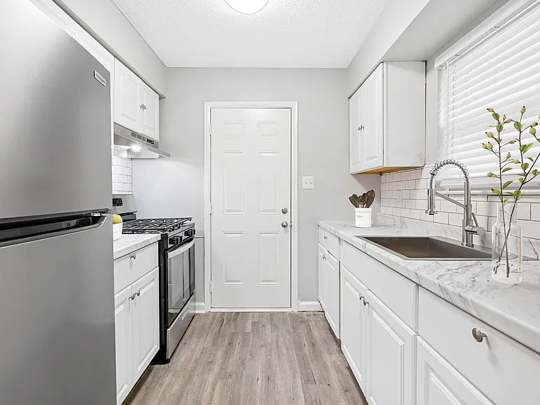The Alcove Townhomes — Photo 7