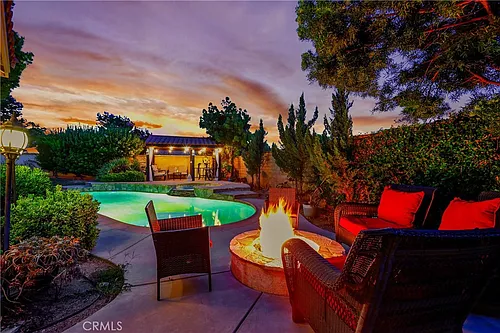 39990 Gibraltar Dr Photo 1
