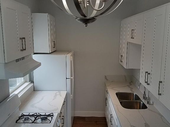 4th image of 125 W Palmer Ave APT 3
