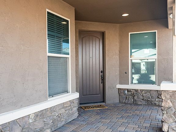 Brilliant Sky Real Estate Photos104