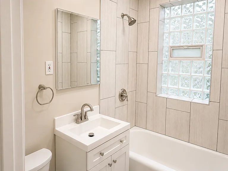 3053 N Leclaire Ave #2S — Photo 14