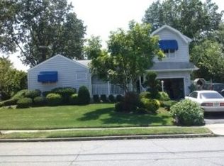 145 Robin Hood Rd, Clifton, NJ 07013