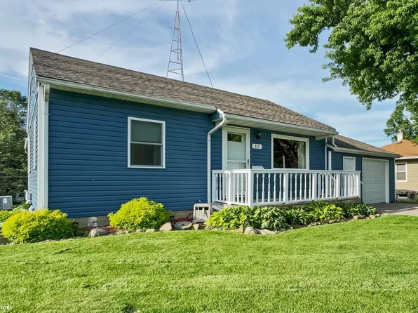 812 4th Ave SE, Hampton, IA 50441
