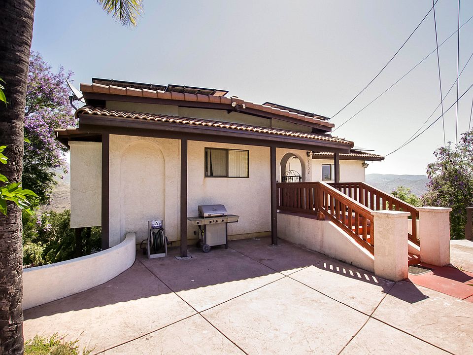 2nd image of 2932 Mountain View Dr