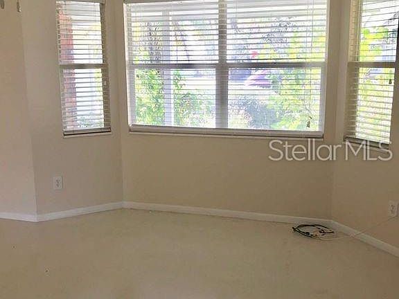 3rd image of 3027 Gulf Gate Dr