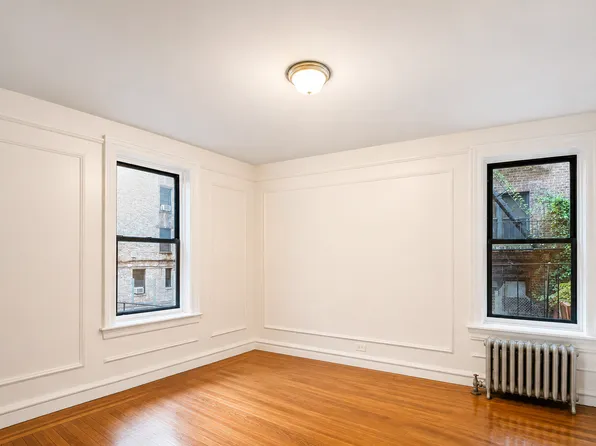2755 Reservoir Avenue image 1 of 8