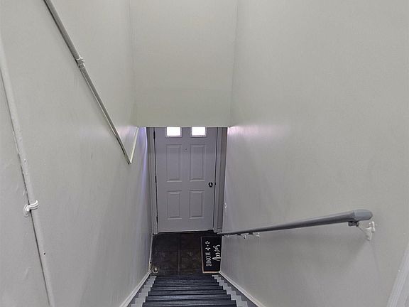 2nd image of 1928 N Missouri Ave