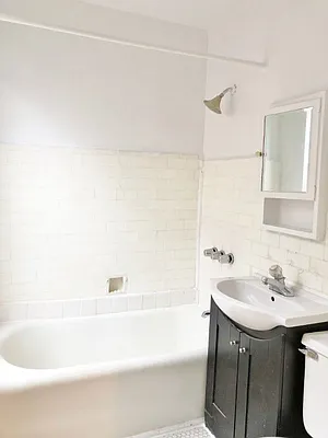 Rented by Best Apartments North Inc | media 36