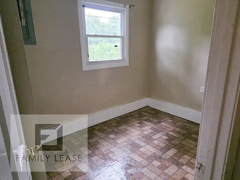 903 Saint Matthew Dr — Photo 24