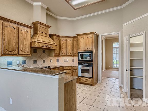 5th image of 1529 Rusticwood Dr