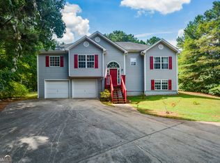 821 Browning Rd, Fairmount, GA 30139