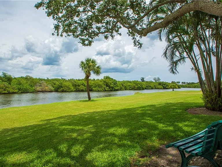2800 Indian River Blvd #G8 — Photo 33