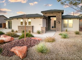 438 W Camino Oso Dr, Washington, UT 84780