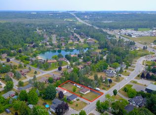 19 Finlay Mill Rd, Springwater, ON L9X0N7