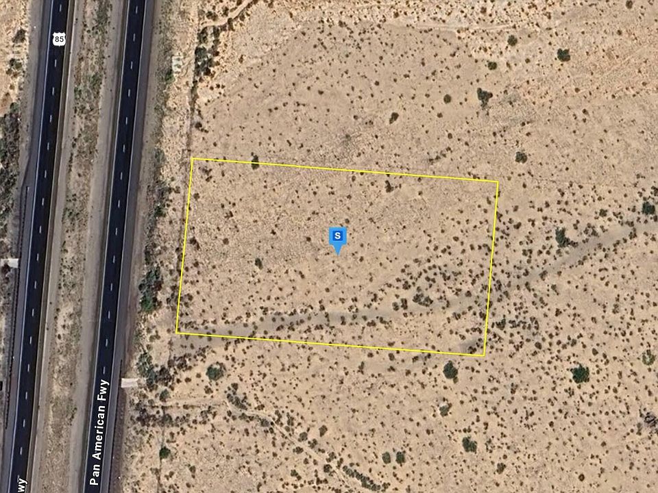 1st image of 11 Donicio Ln