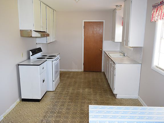 5th image of 3522 W Ohio Ave