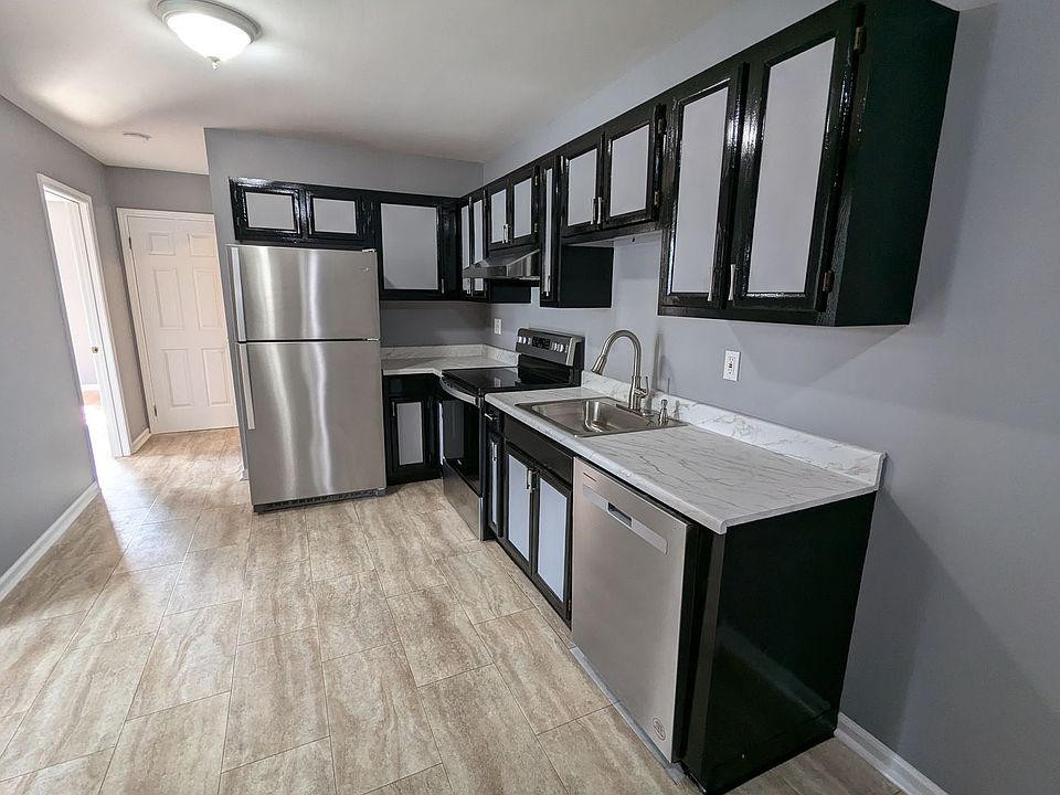 1st image of 64 Howard St #2R