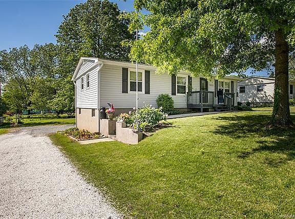 4th image of 1184 Eastbrook Dr