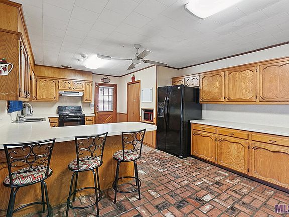 3rd image of 1123 Avenue G