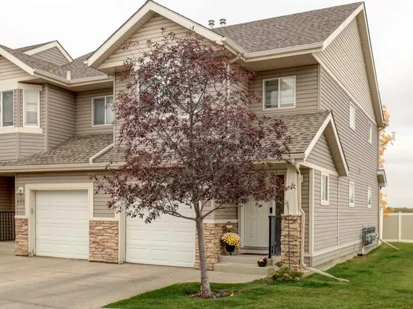 175 S Royal Oak Gdns NW, Calgary, AB T3G 5S5