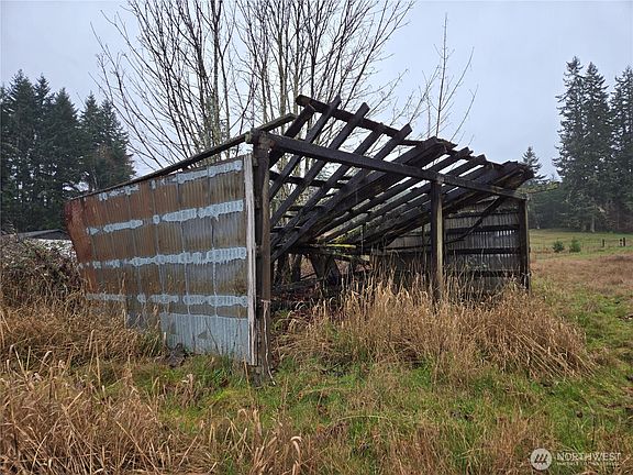 2nd image of 754 Cousins Road