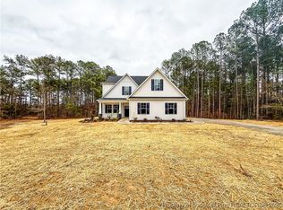 7743 Skylark Ct, Autryville, NC 28318