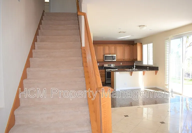 31 Calle Alamitos — Photo 9