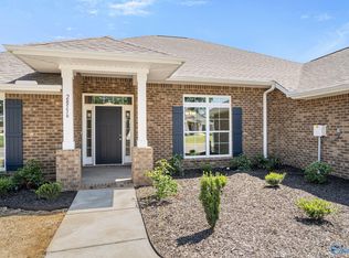 14132 Creekwater Ct, Harvest, AL 35749