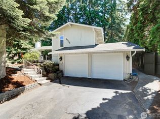 21930 3rd Pl W, Bothell, WA 98021