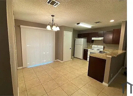 5217 Meadow Fld #2